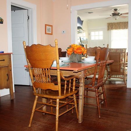 Coronado Palms Coastal Cottage Galveston Extérieur photo
